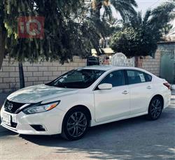 نيسان ألتيما